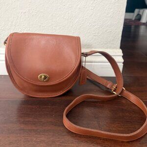 Vintage Coach Watson Bag 9981 Shoulder/ Crossbody British Tan Made In USA 1995